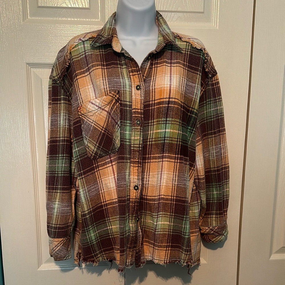 BDG BY Anthropology Plaid Button-Up Shirt in Brown and Green